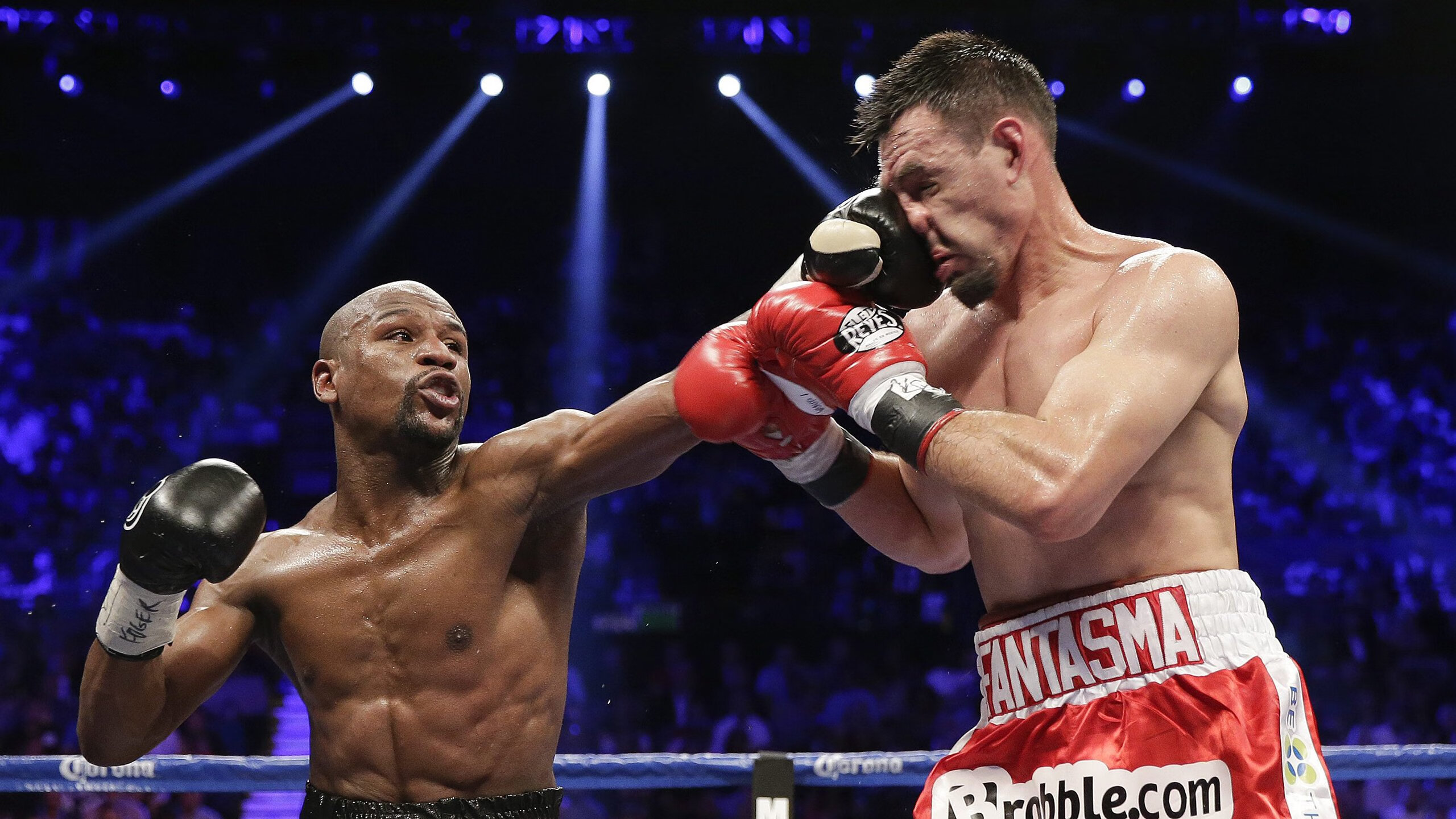 关于Uzi重返赛场,比赛局势复杂首场状态出色,公牛观众沸腾!再创辉煌时刻的信息